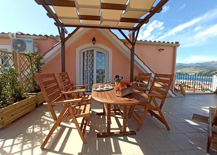 Nefeli Seaview Argostoli (Kefalonia)